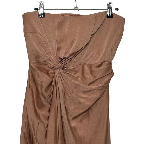 Welcome to my closet! - Picture 3 of 11